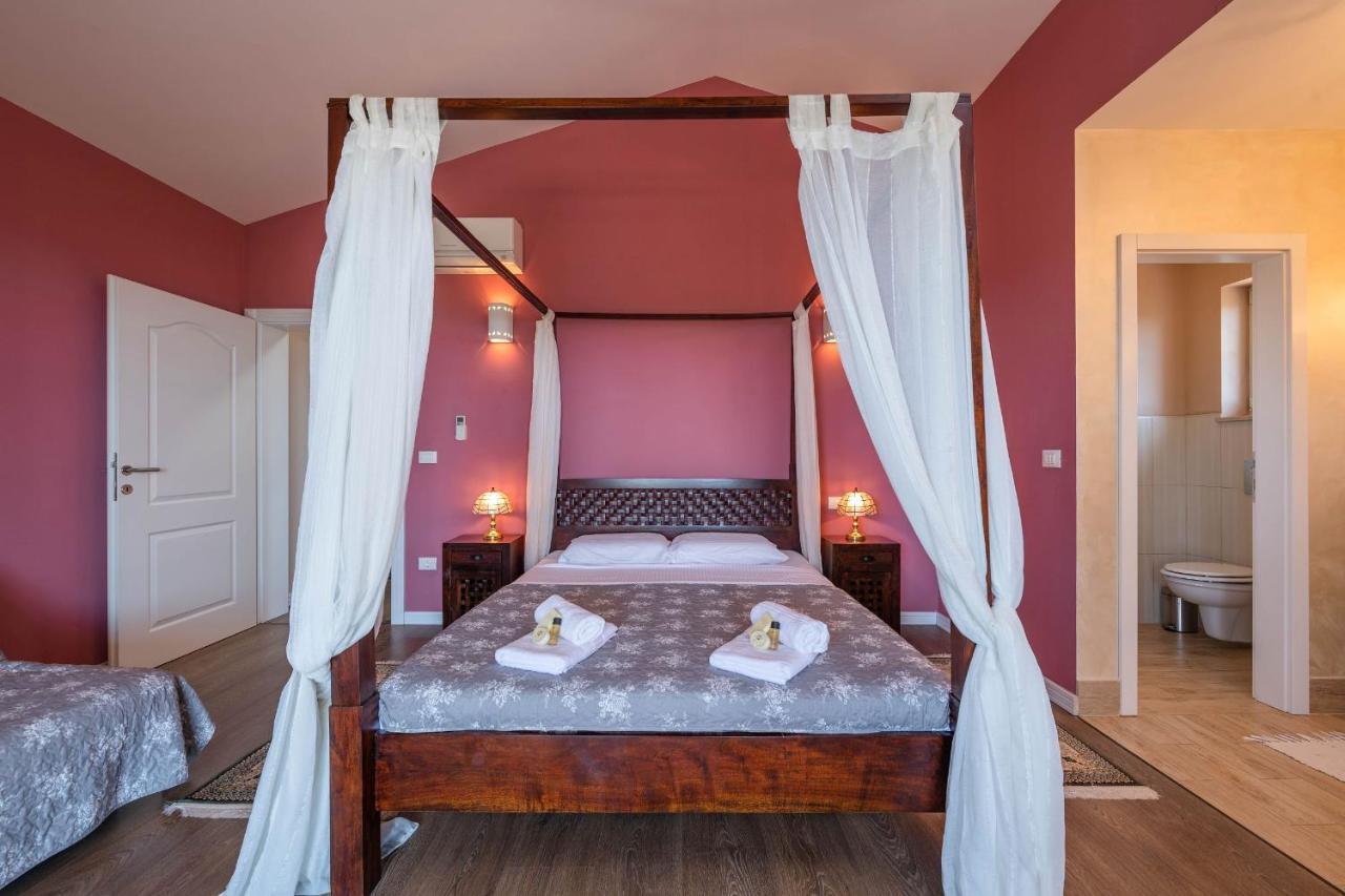 Villa Ari 8+2 Krnica